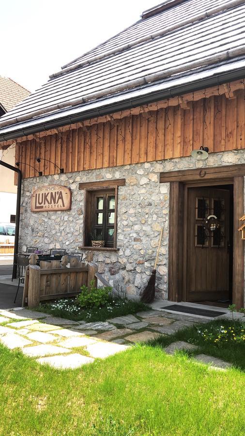 Hostel Lukna Mojstrana Exterior foto